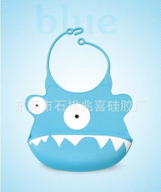 揭秘出口級(jí)食品硅膠卡通口水兜 防水易清洗，動(dòng)漫IP合作下的高品質(zhì)育兒選擇